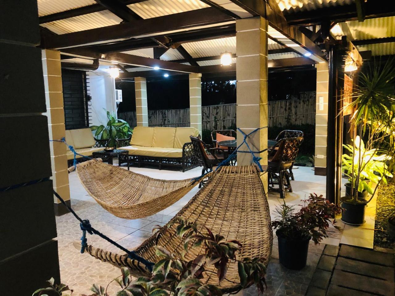 Matutina Pensionne Puerto Princesa Exterior photo