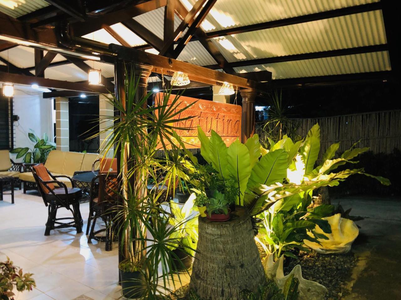 Matutina Pensionne Puerto Princesa Exterior photo
