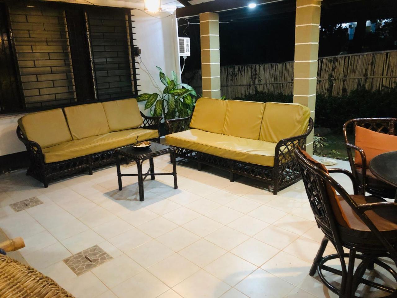 Matutina Pensionne Puerto Princesa Exterior photo
